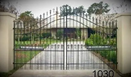 Gate 1030